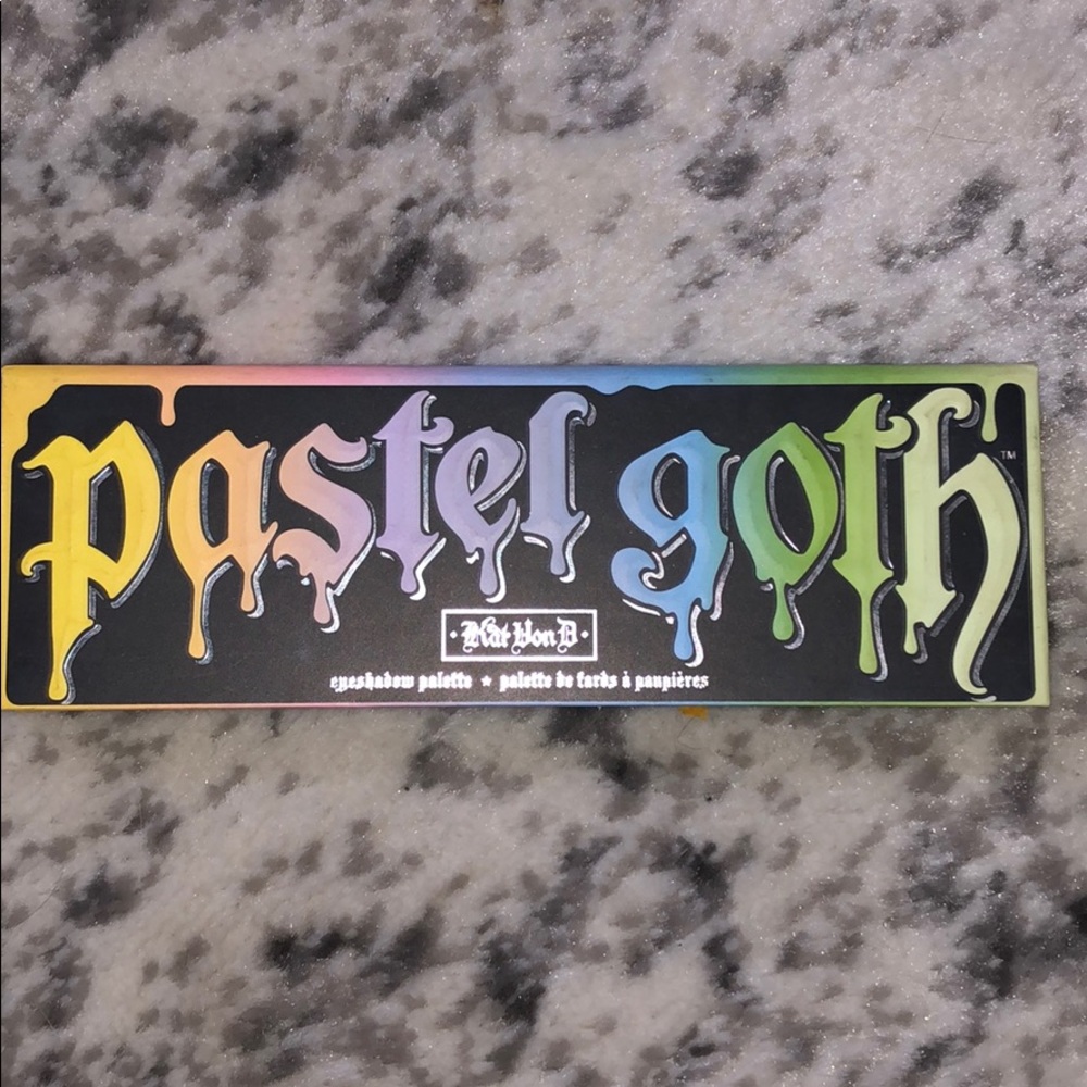 Kay Von D Pastel Goth Palette